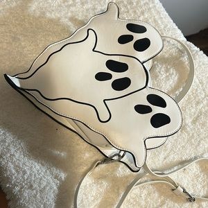 Ghost purse